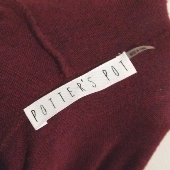 Potter's pot dark red hoodie dress - Picture 3 of 3